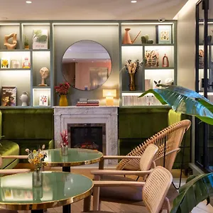 La Canopée 3* Paris